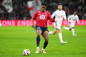 IM电竞官方网站-斯基拉：国米提供戴维年薪500万欧的4+1合约，那不勒斯5年+签字费