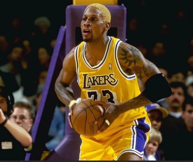 IM电竞官网-罗德曼认为科比也该加入GOAT讨论行列 仅相处一季就成莫逆之交