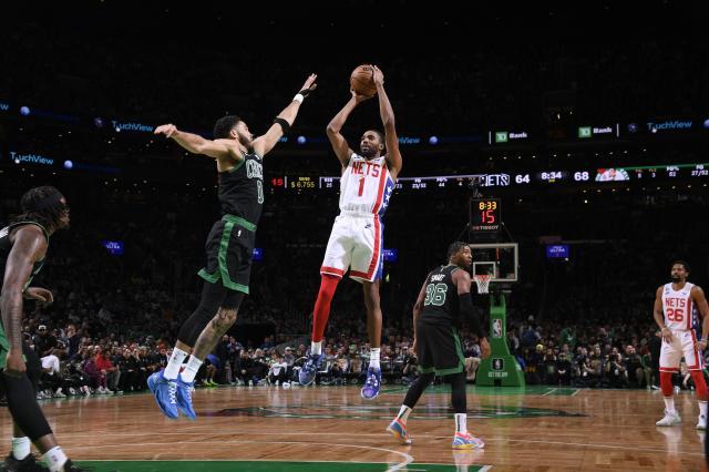 IM电竞官网-28分大逆转创纪录！平民篮网终结对绿军十连败